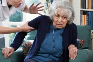 Idosos-Desrespeito-Crime